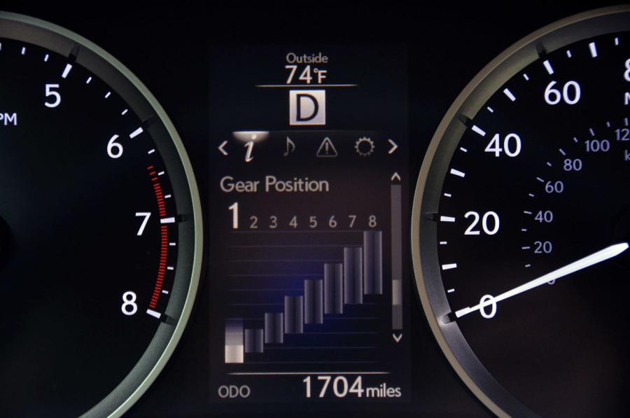  Lexus IS350 2014 года  (фото 23 из 42)